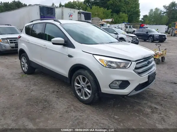 1FMCU9GD0JUC92172 2018 FORD ESCAPE - Image 1