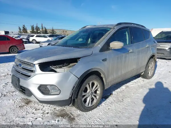 1FMCU9GD0JUC95573 2018 FORD ESCAPE - Image 2
