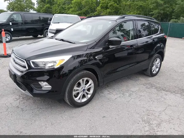 1FMCU9GD0JUD08550 2018 FORD ESCAPE - Image 2