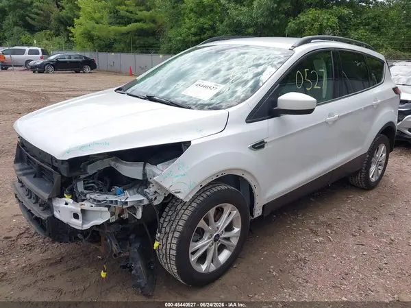 1FMCU9GD0JUD09990 2018 FORD ESCAPE - Image 2