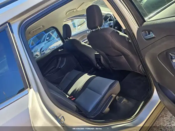 1FMCU9GD0JUD38583 2018 FORD ESCAPE - Image 8