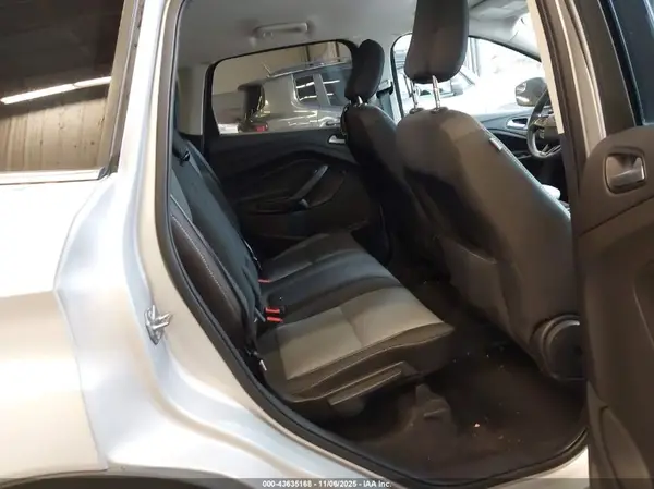 1FMCU9GD0JUD39216 2018 FORD ESCAPE - Image 8