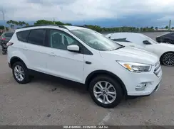 1FMCU9GD0JUD41340 2018 FORD ESCAPE