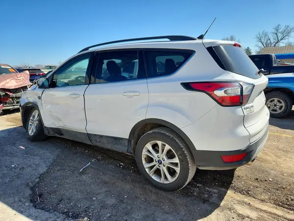 1FMCU9GD0JUD50457 2018 FORD ESCAPE - Image 2