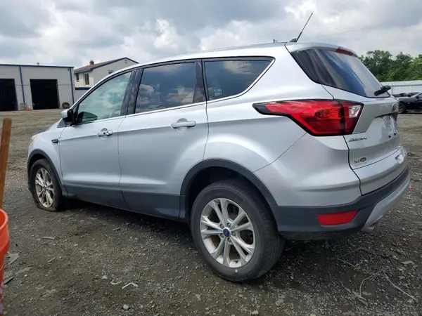 1FMCU9GD0KUA28127 2019 FORD ESCAPE - Image 2