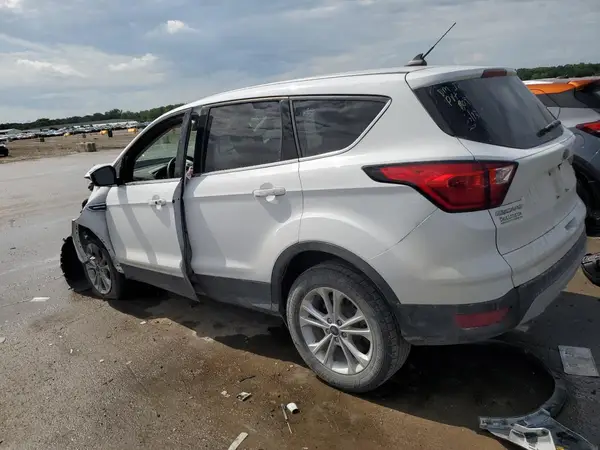 1FMCU9GD0KUA48250 2019 FORD ESCAPE - Image 2