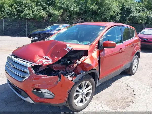 1FMCU9GD0KUA58342 2019 FORD ESCAPE - Image 2