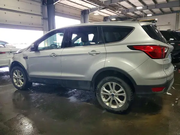 1FMCU9GD0KUA93348 2019 FORD ESCAPE - Image 2