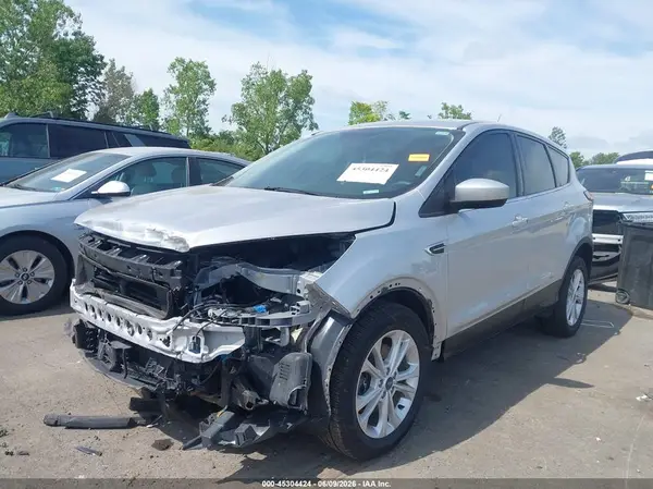 1FMCU9GD0KUA97576 2019 FORD ESCAPE - Image 2