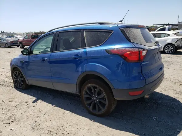 1FMCU9GD0KUB09001 2019 FORD ESCAPE - Image 2