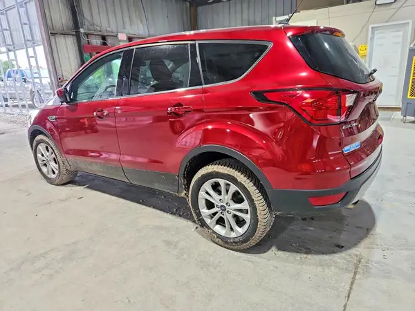 1FMCU9GD0KUB27109 2019 FORD ESCAPE - Image 2