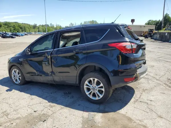 1FMCU9GD0KUB32455 2019 FORD ESCAPE - Image 2
