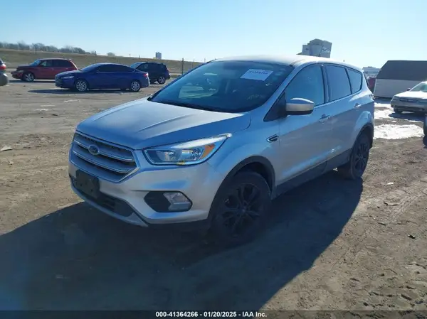 1FMCU9GD0KUB33363 2019 FORD ESCAPE - Image 2