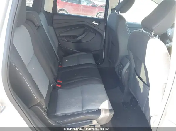 1FMCU9GD0KUB33363 2019 FORD ESCAPE - Image 8