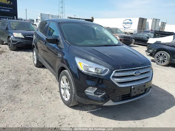 1FMCU9GD0KUB39647 2019 FORD ESCAPE - Image 1