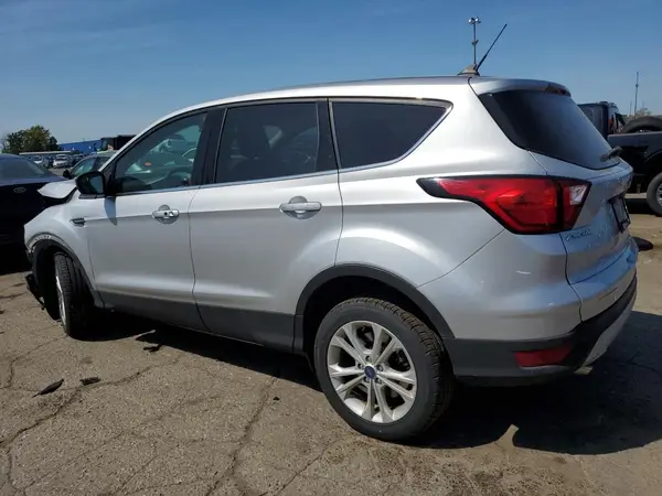 1FMCU9GD0KUB54679 2019 FORD ESCAPE - Image 2