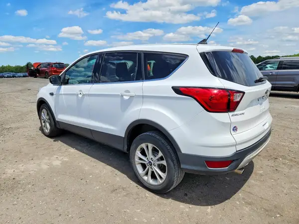 1FMCU9GD0KUB64368 2019 FORD ESCAPE - Image 2