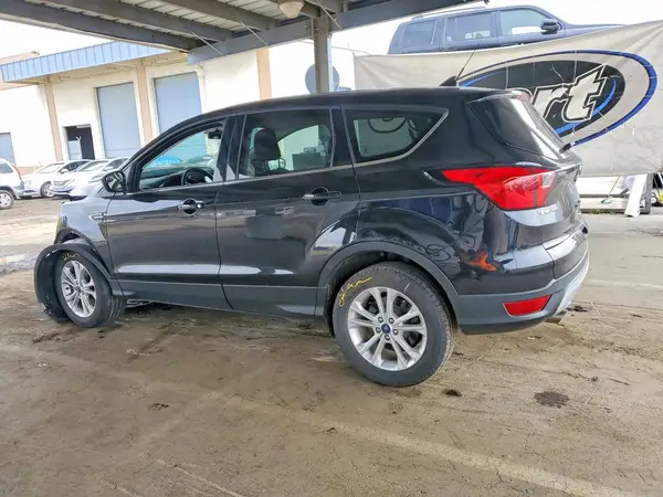 1FMCU9GD0KUC01533 2019 FORD ESCAPE - Image 2