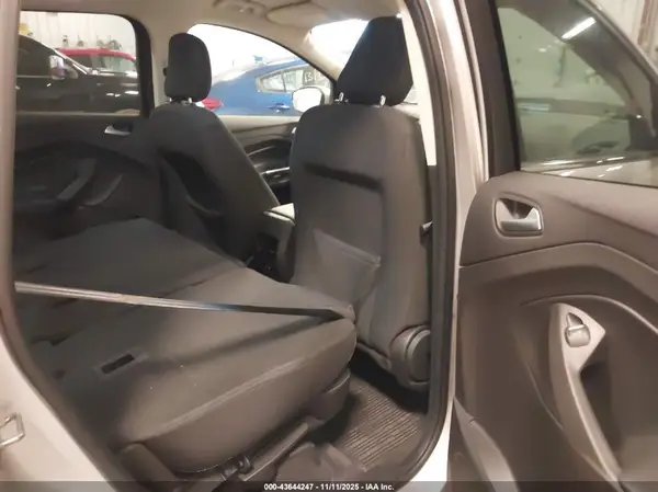 1FMCU9GD0KUC01869 2019 FORD ESCAPE - Image 8