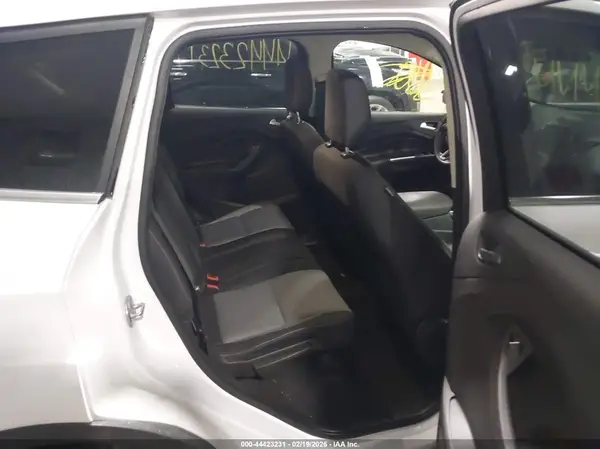 1FMCU9GD0KUC03945 2019 FORD ESCAPE - Image 8