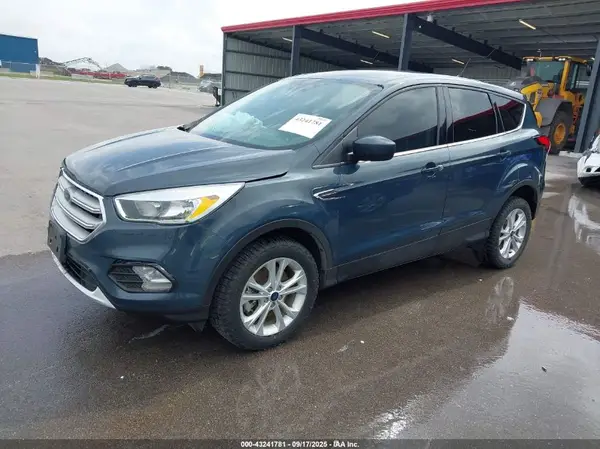 1FMCU9GD0KUC04139 2019 FORD ESCAPE - Image 2