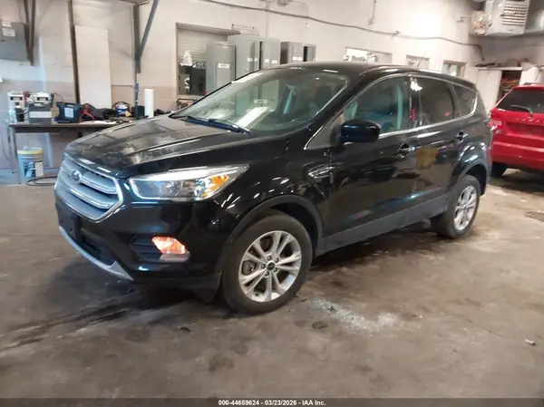 1FMCU9GD0KUC05971 2019 FORD ESCAPE - Image 2