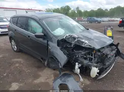 1FMCU9GD0KUC22429 2019 FORD ESCAPE