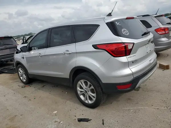 1FMCU9GD0KUC34693 2019 FORD ESCAPE - Image 2