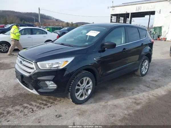 1FMCU9GD0KUC44155 2019 FORD ESCAPE - Image 2