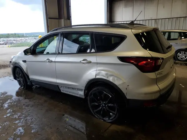 1FMCU9GD0KUC44172 2019 FORD ESCAPE - Image 2