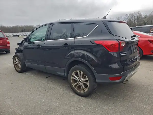 1FMCU9GD0KUC44284 2019 FORD ESCAPE - Image 2