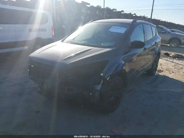 1FMCU9GD0KUC44625 2019 FORD ESCAPE - Image 2