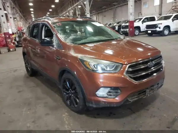 1FMCU9GD1HUA16612 2017 FORD ESCAPE - Image 1