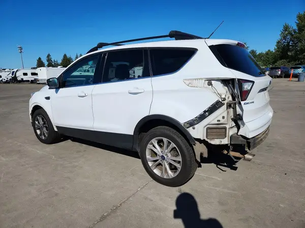 1FMCU9GD1HUA52039 2017 FORD ESCAPE - Image 2