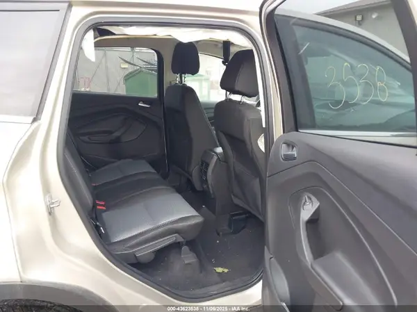 1FMCU9GD1HUA61565 2017 FORD ESCAPE - Image 8