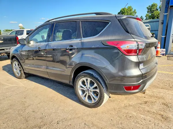 1FMCU9GD1HUA82173 2017 FORD ESCAPE - Image 2