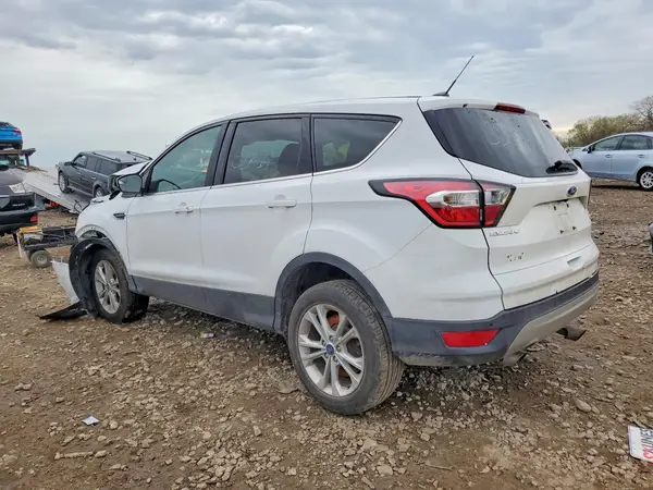 1FMCU9GD1HUB03586 2017 FORD ESCAPE - Image 2