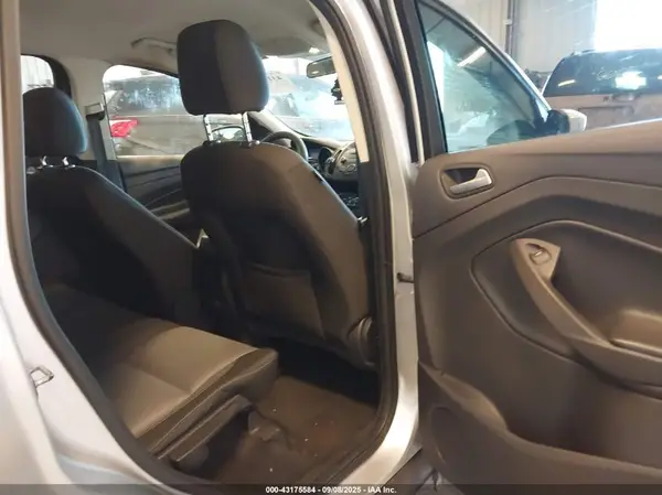 1FMCU9GD1HUB22624 2017 FORD ESCAPE - Image 8