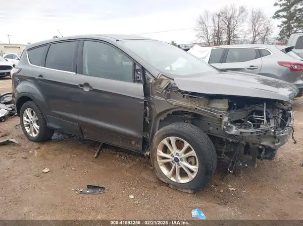 1FMCU9GD1HUB43456 2017 FORD ESCAPE - Image 1