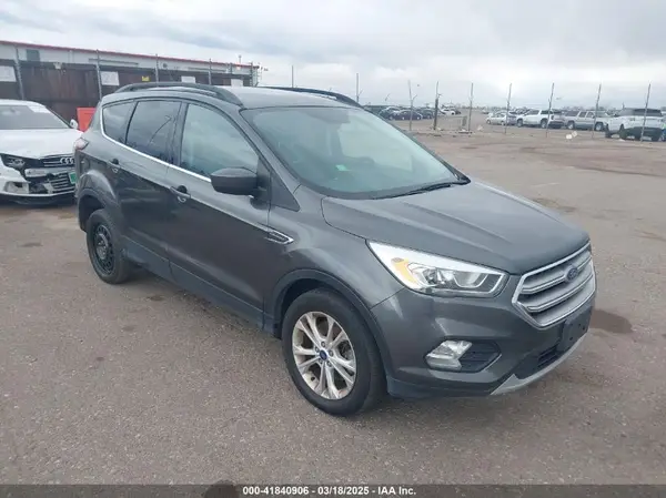 1FMCU9GD1HUB46034 2017 FORD ESCAPE - Image 1