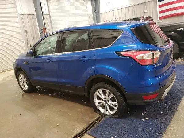 1FMCU9GD1HUB78854 2017 FORD ESCAPE - Image 2