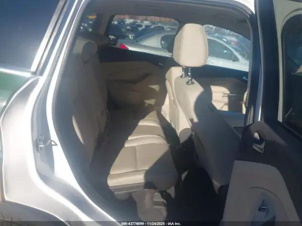 1FMCU9GD1HUB94133 2017 FORD ESCAPE - Image 8