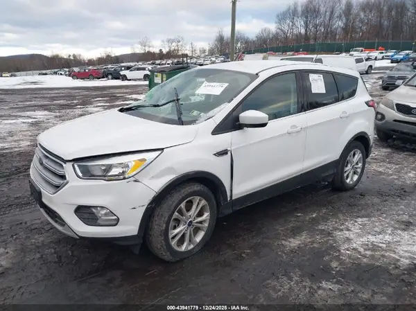1FMCU9GD1HUC45484 2017 FORD ESCAPE - Image 2
