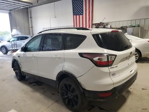 1FMCU9GD1HUC66397 2017 FORD ESCAPE - Image 2