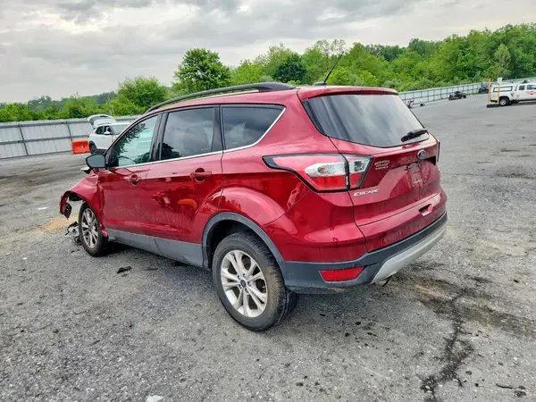 1FMCU9GD1HUC70529 2017 FORD ESCAPE - Image 2