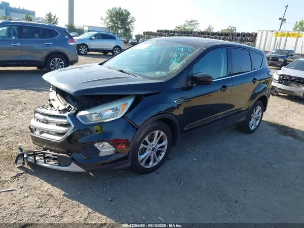 1FMCU9GD1HUC71289 2017 FORD ESCAPE - Image 2