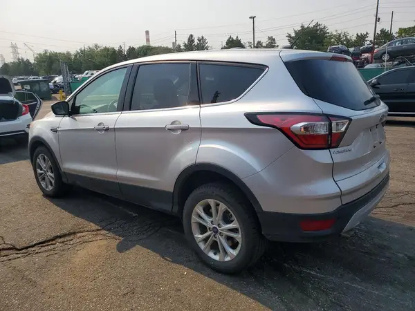 1FMCU9GD1HUC91946 2017 FORD ESCAPE - Image 2