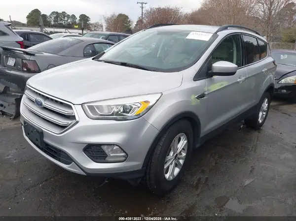1FMCU9GD1HUC98296 2017 FORD ESCAPE - Image 2