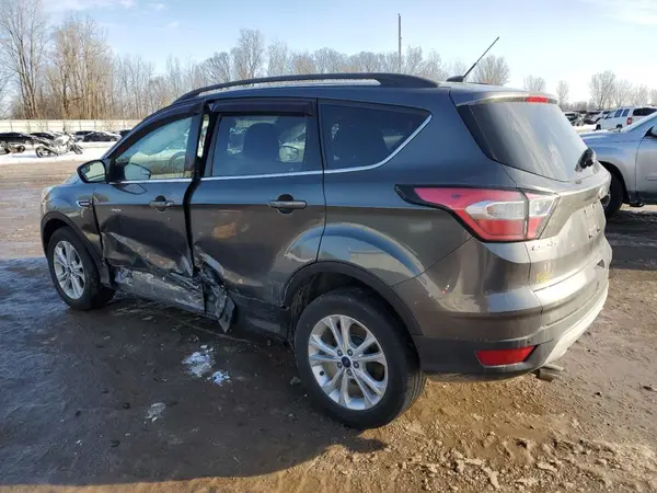 1FMCU9GD1HUD01388 2017 FORD ESCAPE - Image 2