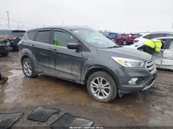1FMCU9GD1HUD33208 2017 FORD ESCAPE